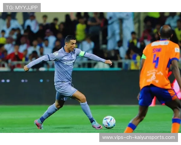 C罗：从贫民窟到全球偶像，自律与奋斗的典范，c罗chant