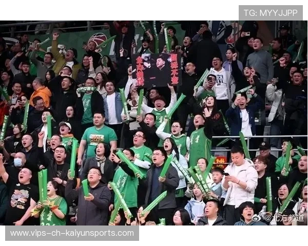 NBA球队与品牌跨界联名带动球迷经济新热潮 NBA球队与品牌跨界联名带动球迷经济新热潮